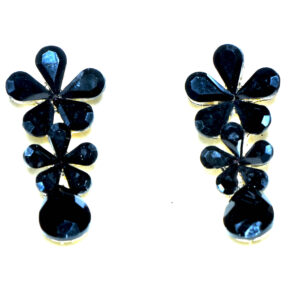 Flaura Hanging Earrings