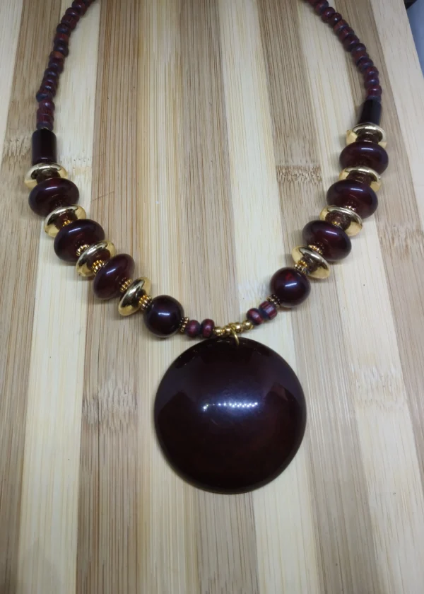 neckless,mala