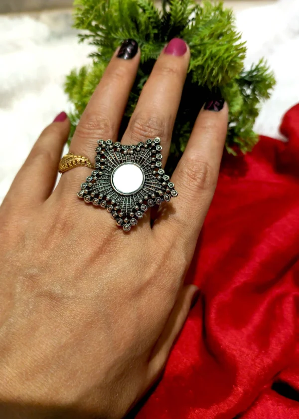 Oxidised mirror star finger ring