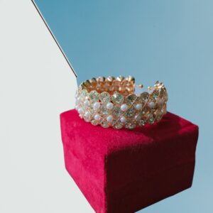 Rose gold pearl crystal bracelet